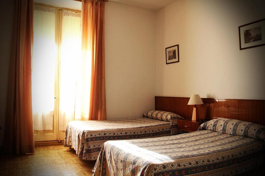 Pension Central Куенка Номер фото